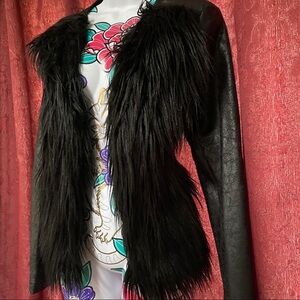 Libby Edelman Black Faux Fur Front Black Jacket